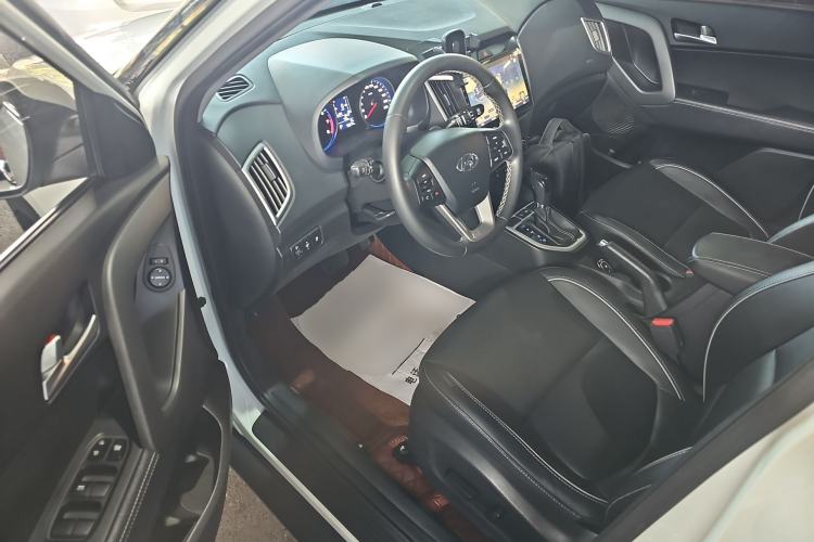 Used Hyundai ix25 2017 1.6L Automatic Smart Version
