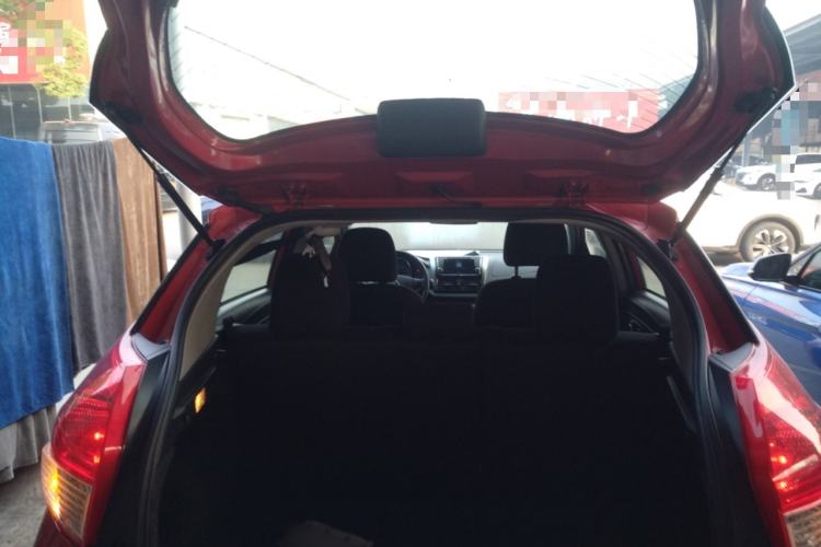 Used Toyota YARiS L 2015 1.5E Automatic Charm Edition