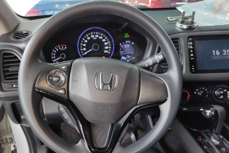 Used Honda Vezel 2019 1.5L CVT Pioneer Edition China VI
