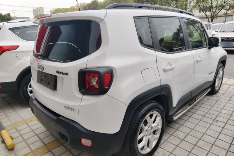 Used  Renegade 2017 180T Automatic High-Energy Version
