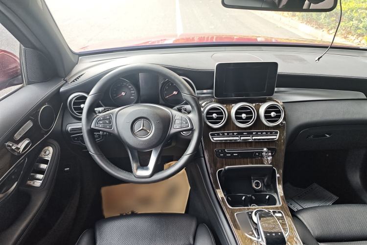 Used Mercedes-Benz GLC 2016 GLC 260 4MATIC Dynamic Edition
