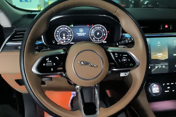 Used Jaguar F-PACE 2023 P250 HSE
