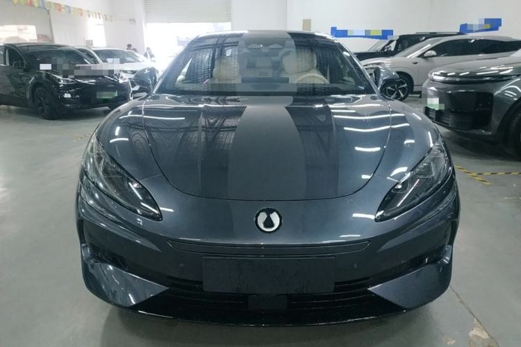 Used Denza Z9 2024 1100 km Four-Wheel Drive Max Version