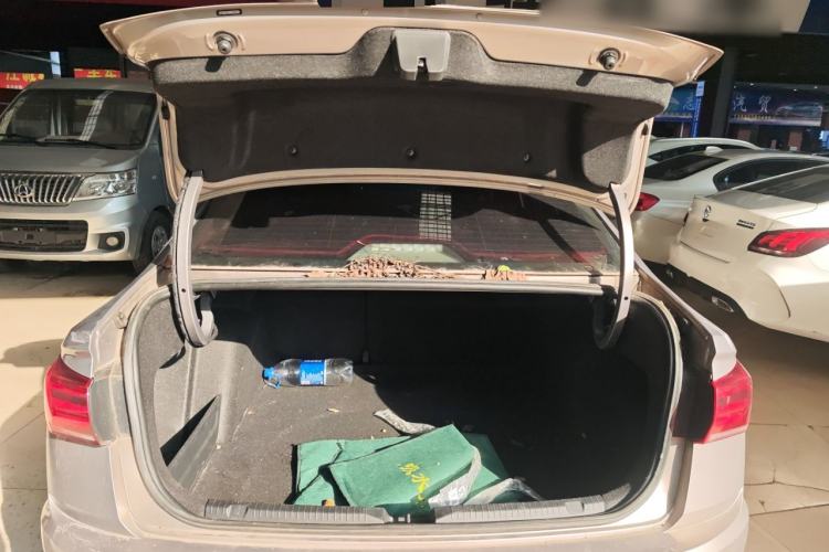 Used Volkswagen Bora 2020 1.5L Automatic Elite Version
