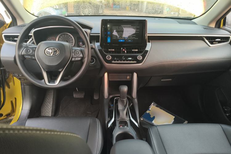 Used Toyota FRONTLANDER 2022 2.0L CVT Luxury PLUS Edition
