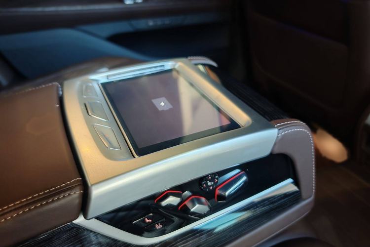 Used BMW 7 Series 2019 Restyled 740Li Leading Edition M Sport Package
