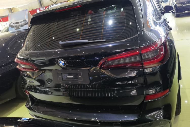 Used BMW X5 2022 xDrive40i Luxury Edition M Sport Package