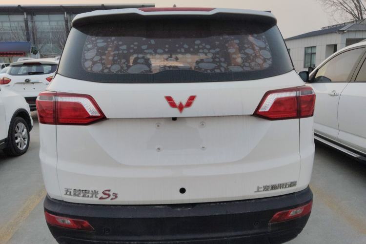 Used Wuling Hongguang S3 2018 1.5L Manual Comfort Model China V Standard