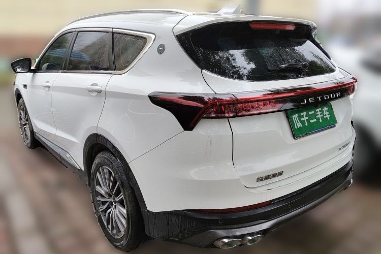 Used JETOUR X70 PLUS 2023 1.5T DCT Brave PLUS 5-Seater
