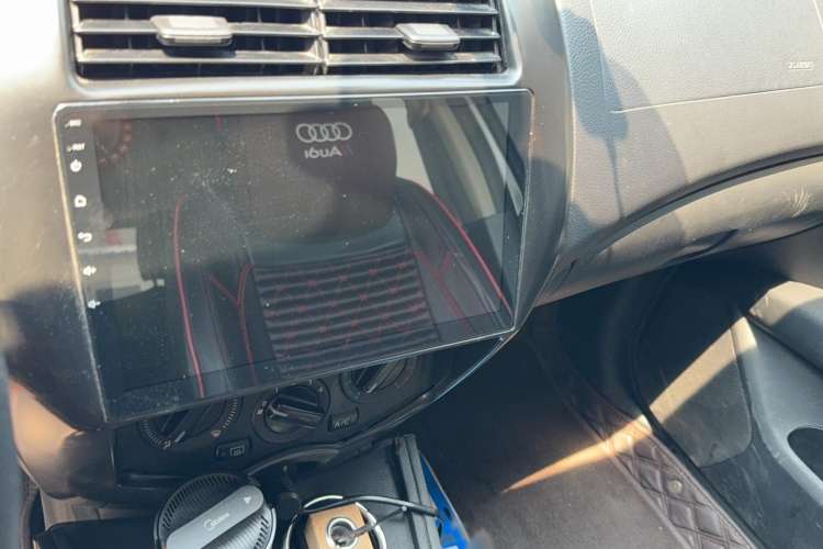 Used Nissan Livina 2015 1.6XE CVT Comfort Edition
