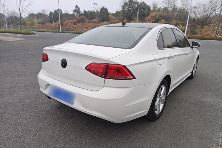 Used Volkswagen Lamando 2015 230TSI DSG Fashion Edition