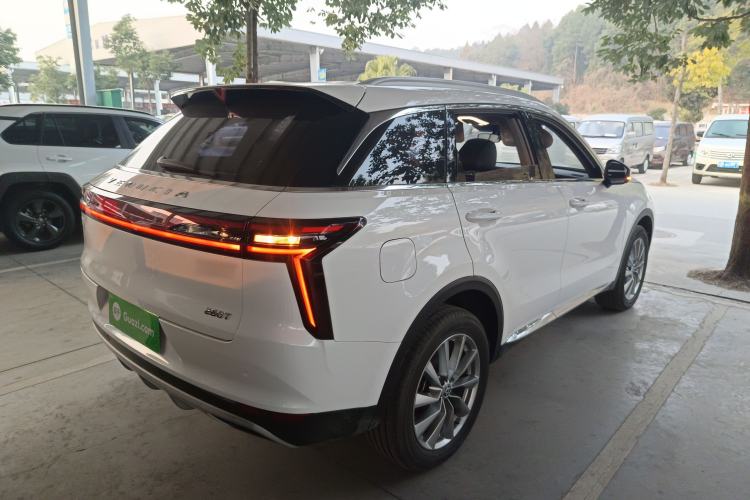 Used Venucia Star 2023 260T Starful Achievement Edition Pro
