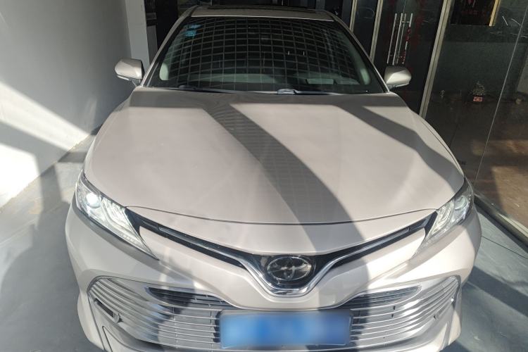 Used Toyota Camry 2019 2.0G Luxury Edition China VI Standard
