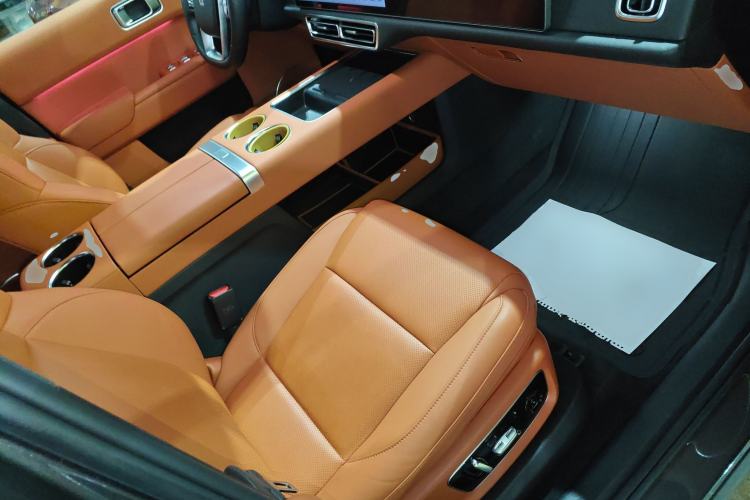 Used Li Auto L8 2023 Pro Model
