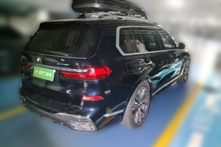 Used BMW X7 2021 xDrive40i Executive Model with M Sport Package
