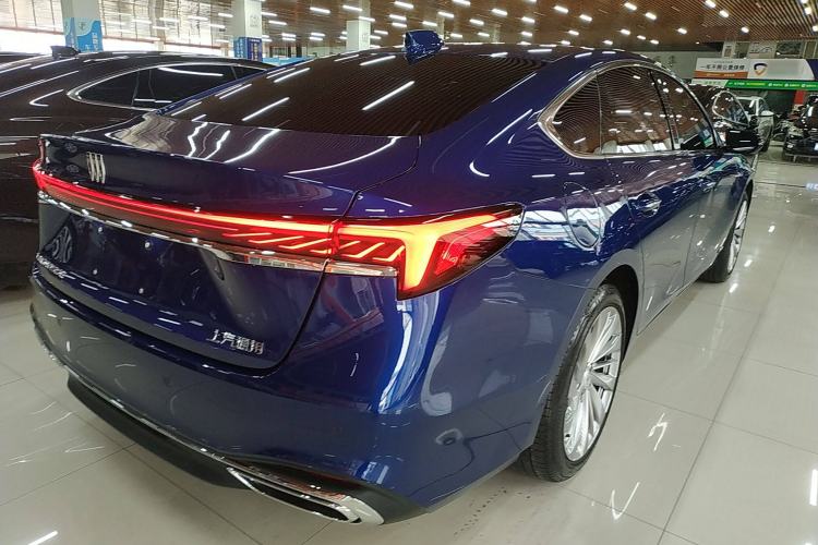 Used Buick LaCrosse 2025 Platinum Avia Edition
