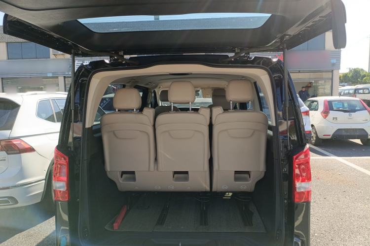 Used Mercedes-Benz Vito 2016 2.0T Business Edition
