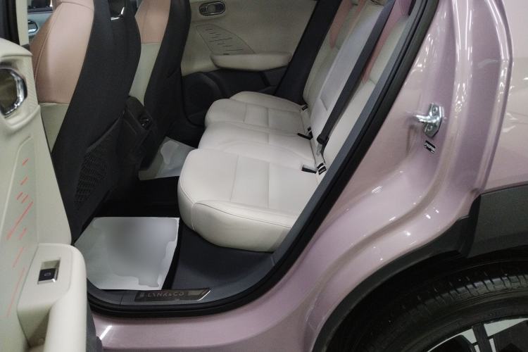 Used Lynk & Co 06 EM-P 2023 EM-P 126 Long-Range Halo