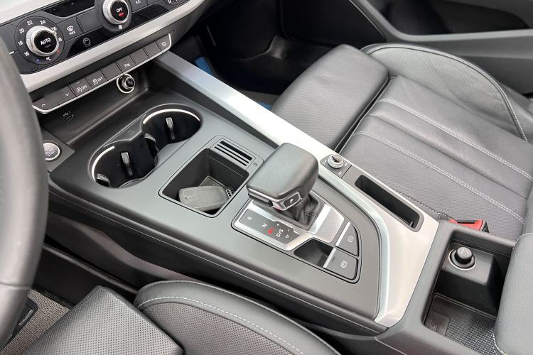 Used Audi A4L 2023 40 TFSI Fashion Dynamic Model
