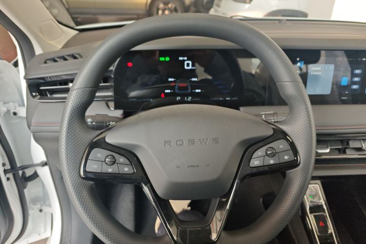 Used Roewe i5 2026 Model 1.5L CVT Luxury Version