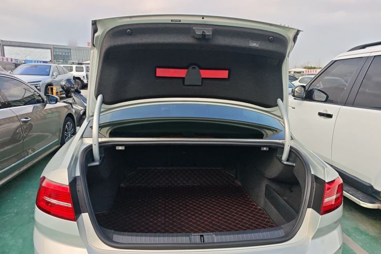 Used Volkswagen Magotan 2018 330TSI DSG Luxury Model