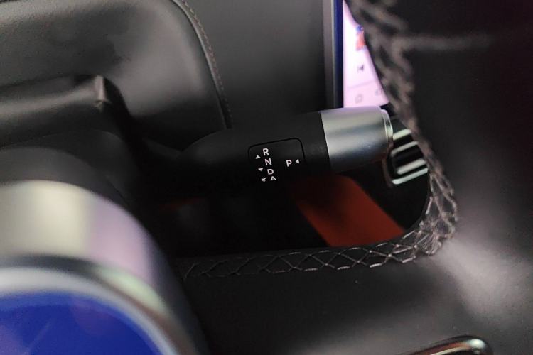 Used Li Auto L8 2023 Pro Model
