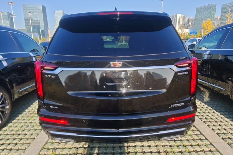 Used Cadillac XT6 2022 2.0T Six-Seater Four-Wheel Drive Luxury Version

