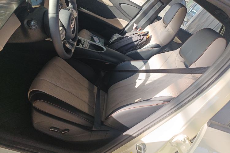 Used BYD Dolphin 2025 420km Free Edition
