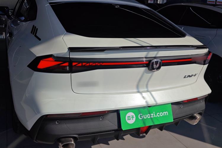 Used Changan UNI-V 2023 1.5T Prestige Model
