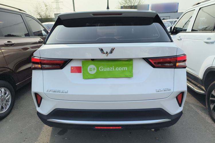 Used Wuling Alvez 2022 1.5L Manual Free-Style Model
