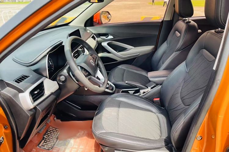 Used Baojun 510 2017 1.5L Automatic Fashion Model
