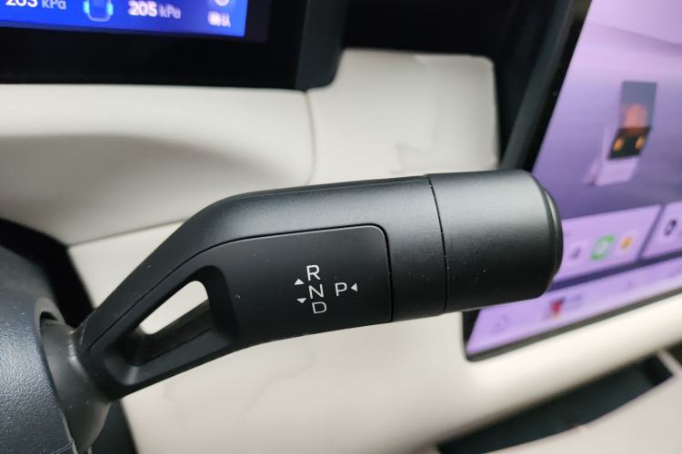 Used Lynk & Co 900 2025 2.0T Ultra