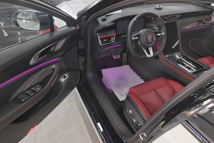 Used Hongqi H6 2024 2.0T ZhiShang Version