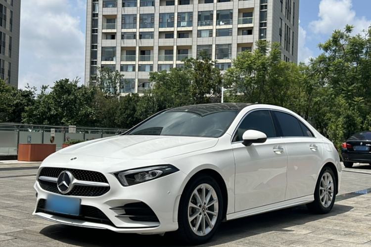 Used Mercedes-Benz A-Class 2020 Restyled A 200 L Sport Sedan Fashion Version
