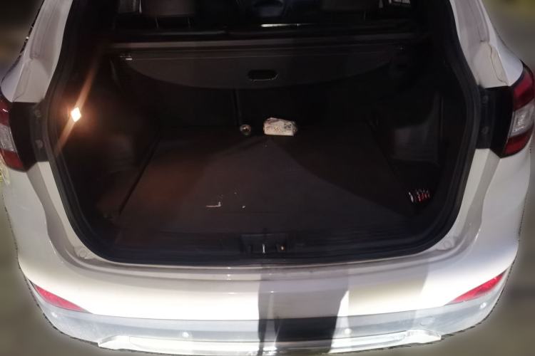 Used Hyundai ix35 2015 2.0L Automatic 2WD Smart Version China V Standard
