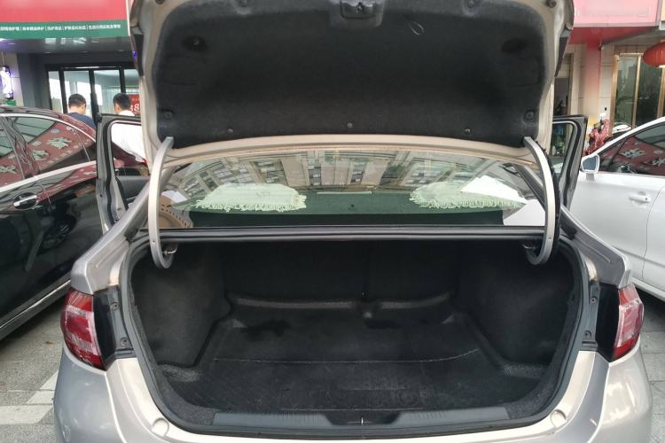 Used Fiat Viaggio 2015 1.4T Manual Enjoyment Edition
