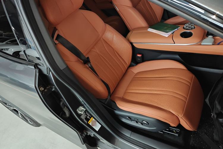 Used  S07 2024 215Max Qiankun Intelligent Driving ADS SE Range-Extended Version
