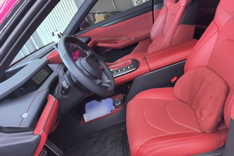 Used  SU7 2024 Four-Wheel Drive Ultra-Long Range Advanced Intelligent Driving Max Edition