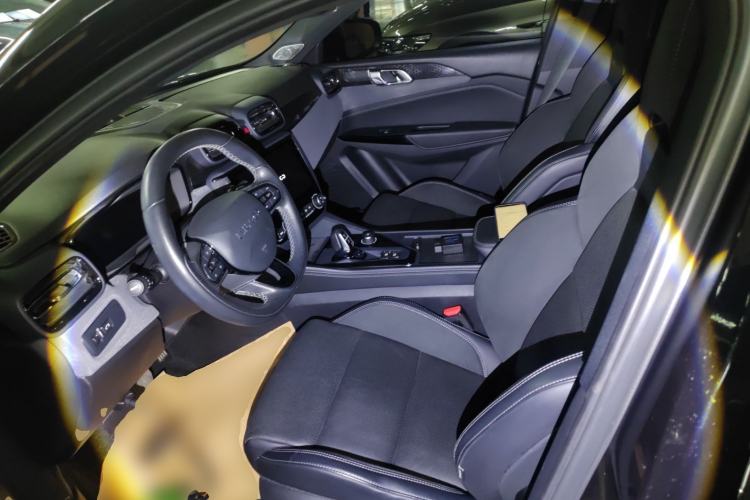 Used Lynk & Co 03 2022 2.0TD DCT JingPro
