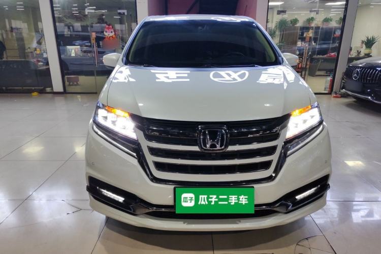 Used Honda Elysion 2019 2.0L Hybrid Supreme Edition
