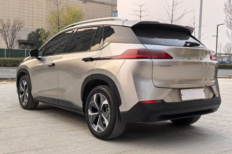 Used AION V 2024 Plus 70 Star Edition Lithium Iron Phosphate
