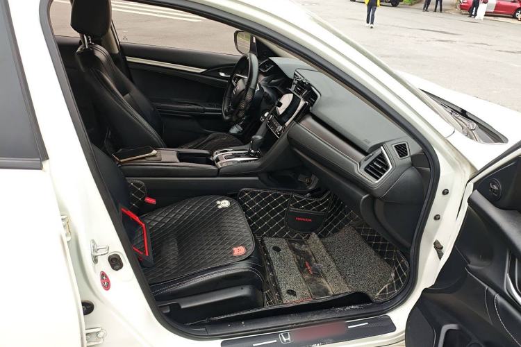 Used Honda Civic 2016 180TURBO CVT Comfort Version
