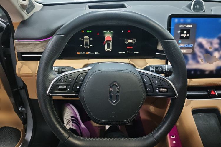 Used Hima AITO M5 2022 Extended-Range Four-Wheel Drive Performance Version
