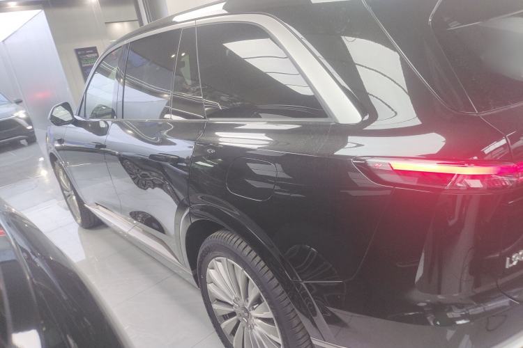 Used ONVO Luxeed L90 