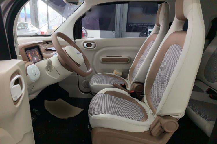 Used Bestune Pony 2026 222km Colorful Horse
