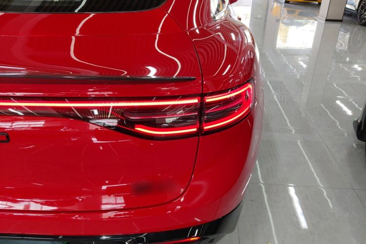 Used Hima Luxeed S7 2025 785 km Ultra