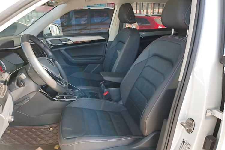 Used Volkswagen Tayron 2020 330TSI Two-Wheel Drive Luxury Smart Connectivity Version
