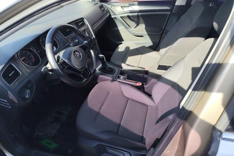 Used Volkswagen Golf 2016 230TSI Automatic Comfort Version