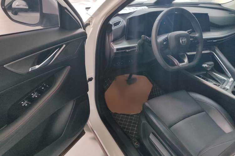 Used Changan CS35PLUS 2021 Blue Whale NE 1.4T DCT Luxury Model
