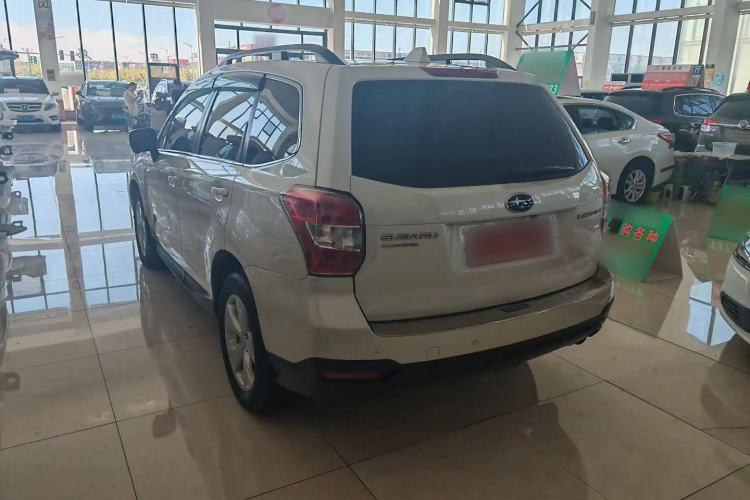 Used Subaru Forester 2014 2.0i Automatic Luxury Edition
